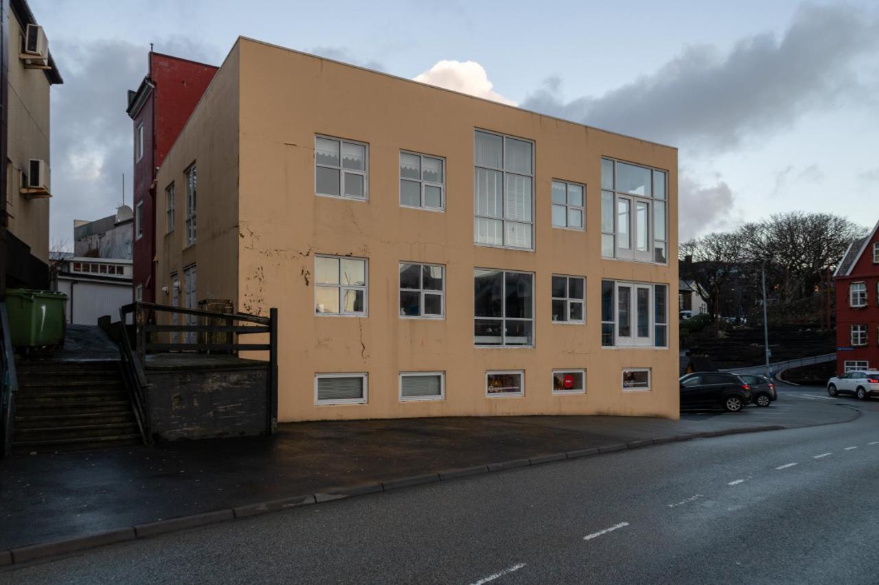 Guesthouse At The Boat Harbour Tórshavn Eksteriør bilde