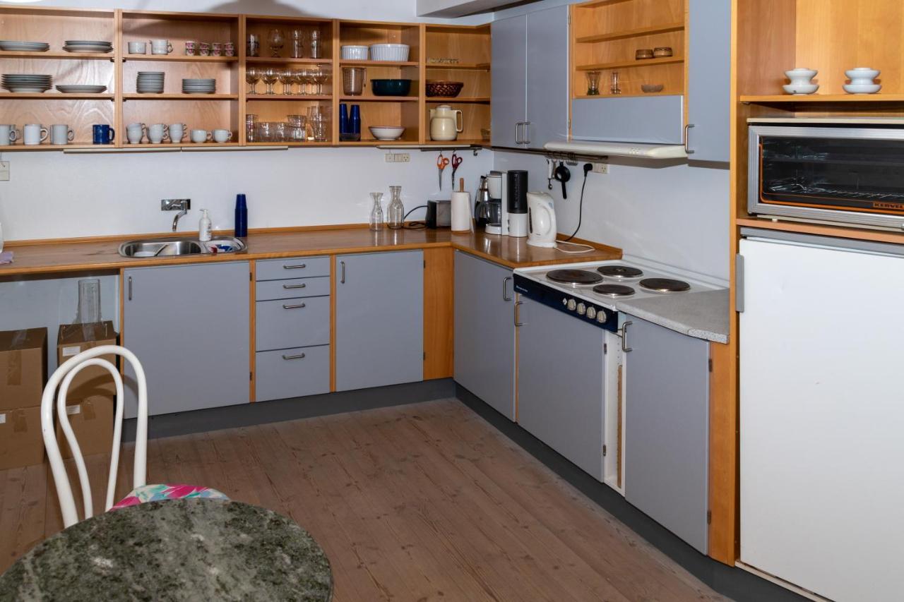 Guesthouse At The Boat Harbour Tórshavn Eksteriør bilde