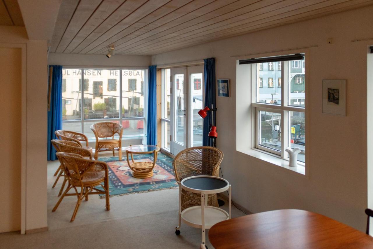 Guesthouse At The Boat Harbour Tórshavn Eksteriør bilde
